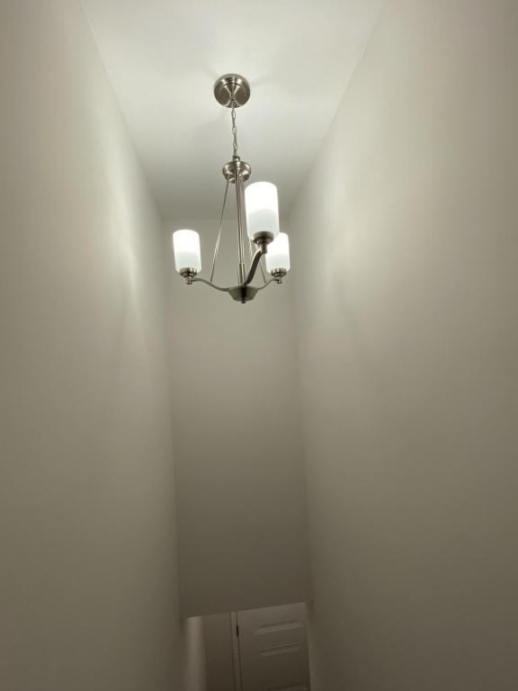 5622 Midwood Ave #1 - Photo 5 of 29