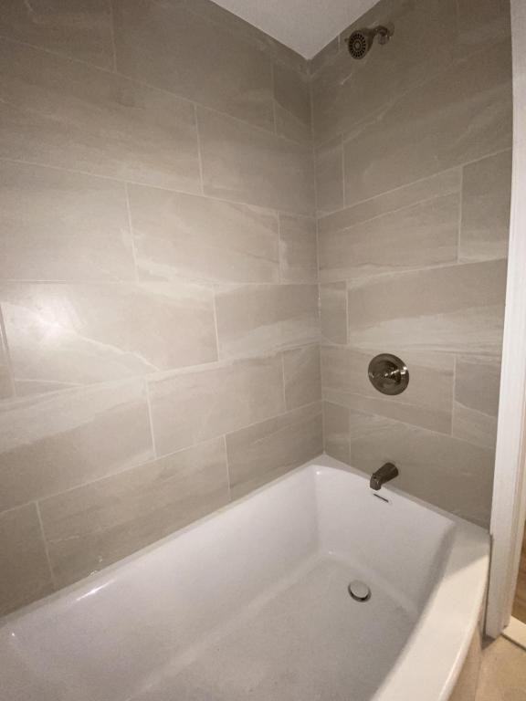 5622 Midwood Ave #1 - Photo 6 of 29