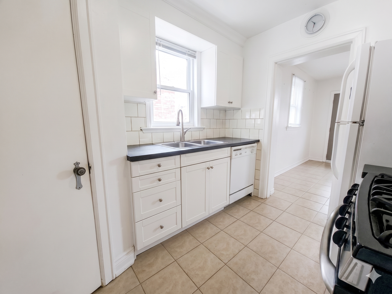 57 Trowell Avenue - Photo 5 of 16