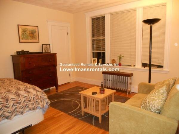 55 Lincoln St #23 - Photo 2 of 7
