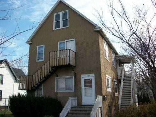 1613 53rd St - Photo 4 of 6