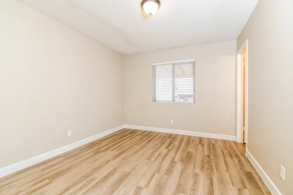 10126 East Billings Street - Photo 4 of 9