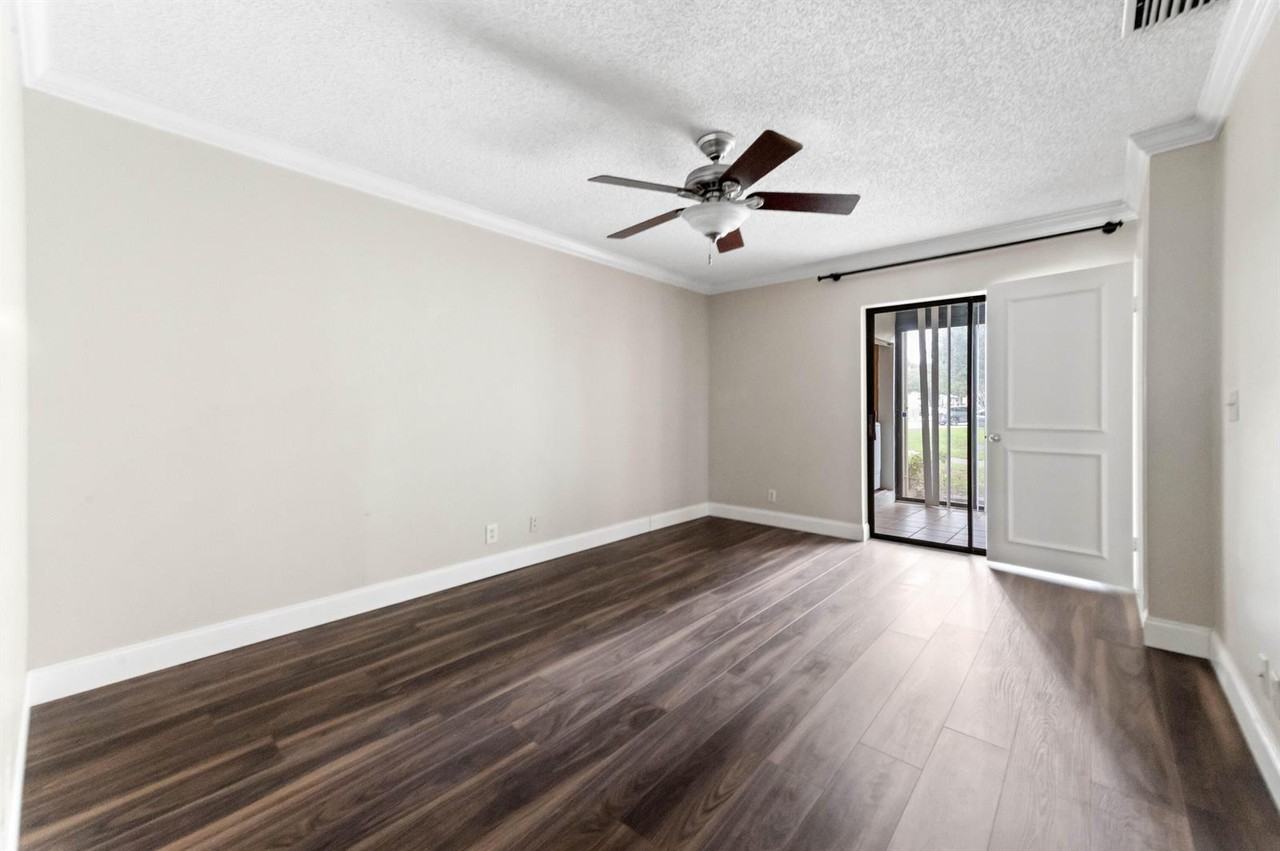 3757 Cocoplum Circle #3567 - Photo 6 of 8