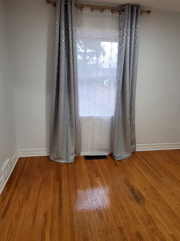 58 Terraview Boulevard - Photo 4 of 9