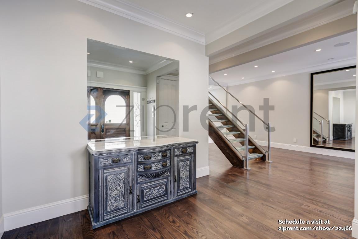 143 Corbett Ave - Photo 4 of 26