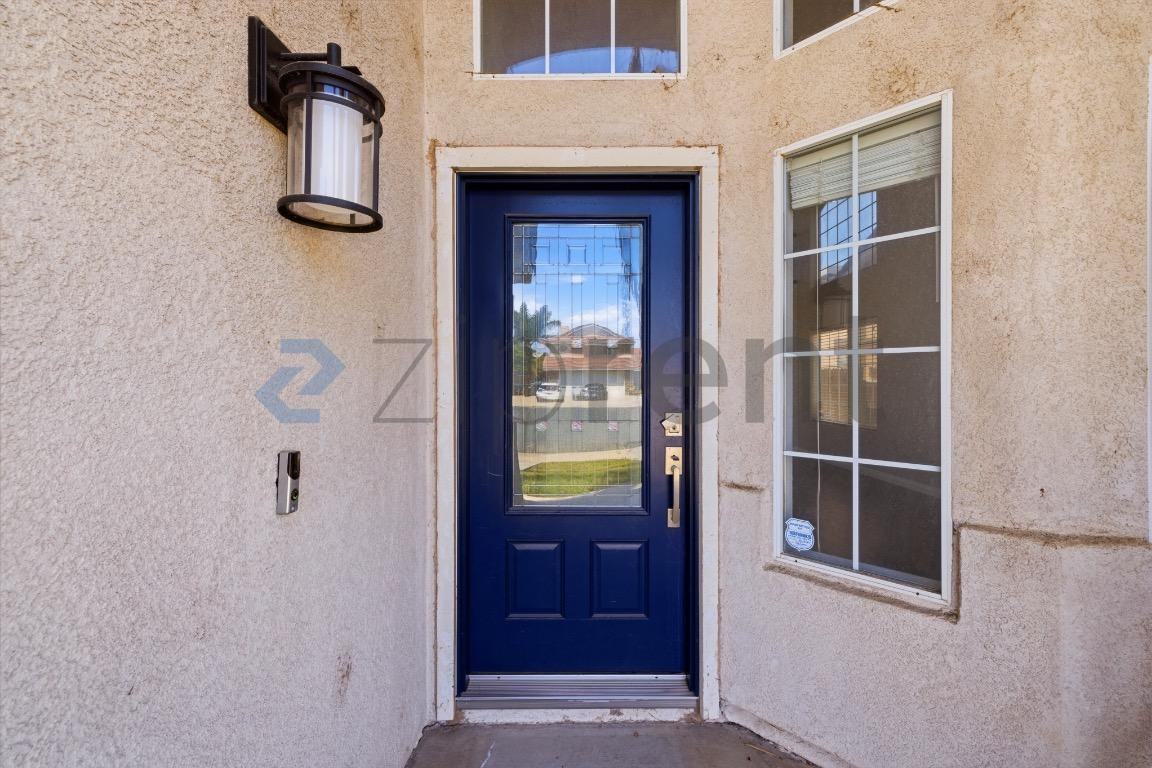 27165 Hemingway Ct - Photo 7 of 43