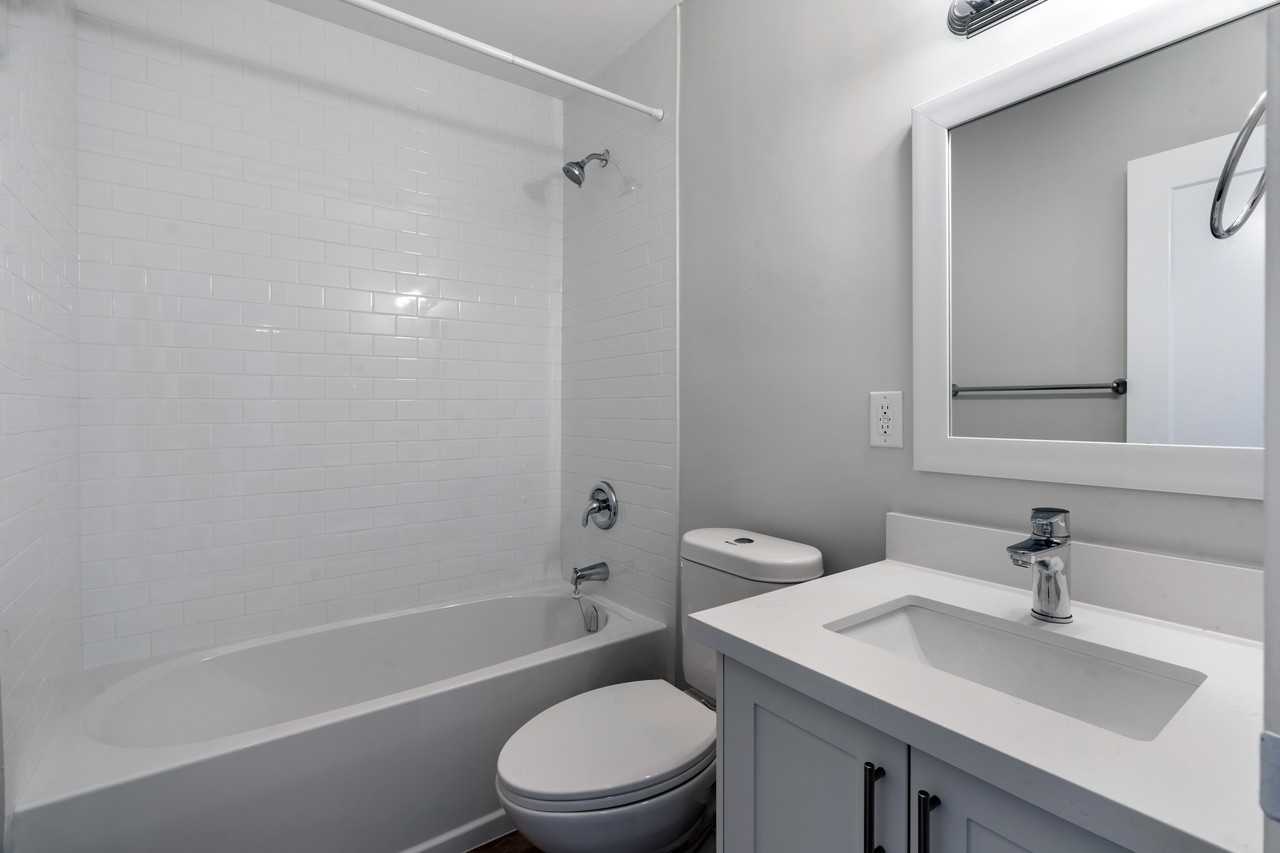 73 Clarence Street - Photo 7 of 9