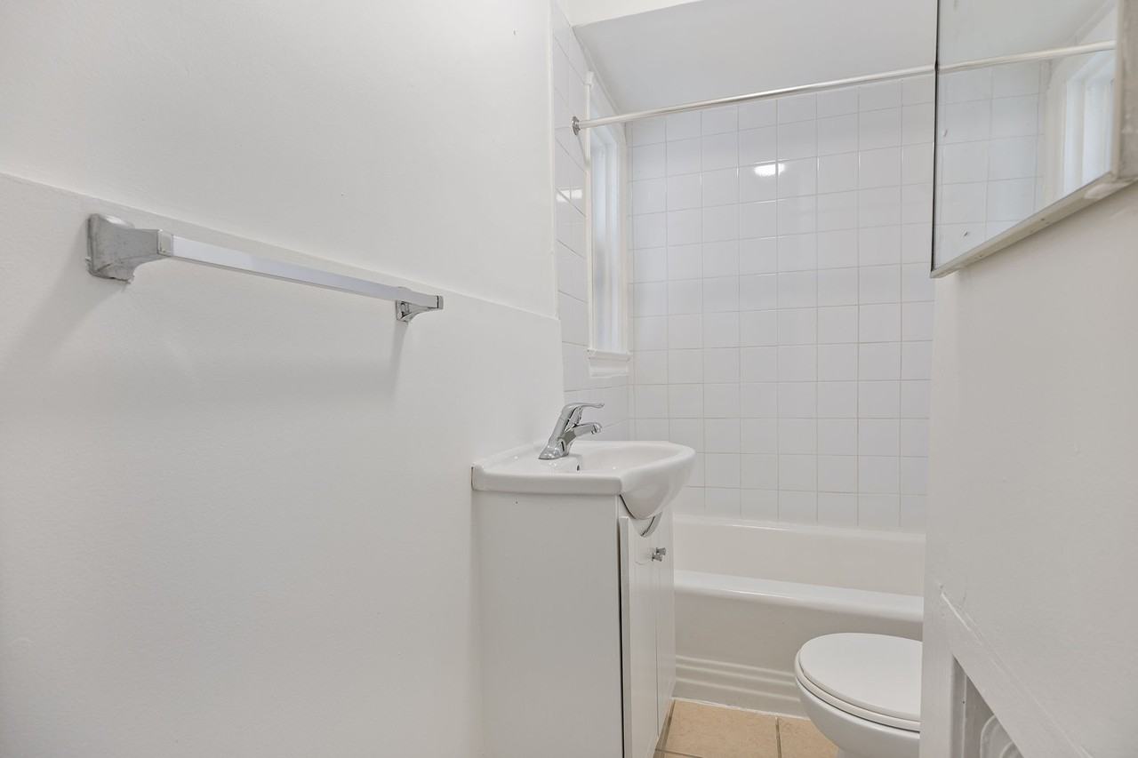 Folcroft Apartments - Photo 5 of 24