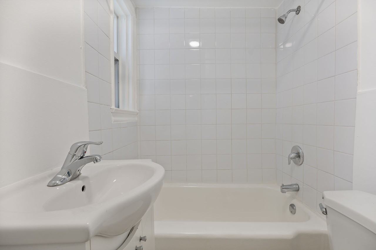 Folcroft Apartments - Photo 6 of 24