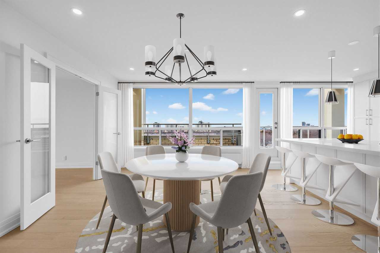 2500 Bathurst Street - Photo 4 of 39