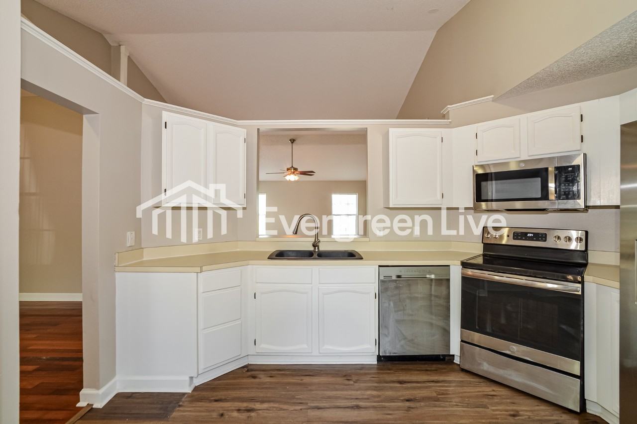 1244 Cherrybark Rd - Photo 5 of 15