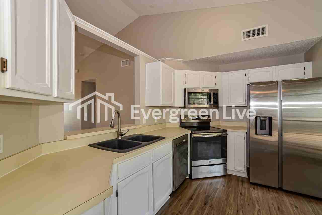 1244 Cherrybark Rd - Photo 6 of 15