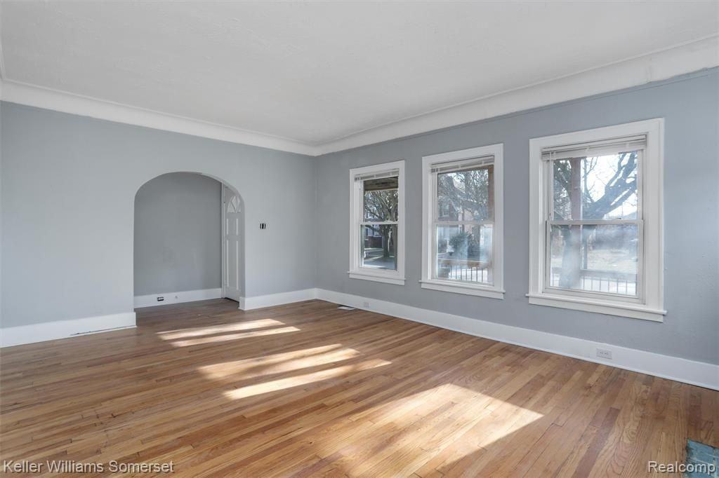 3322 Webb St - Photo 4 of 16