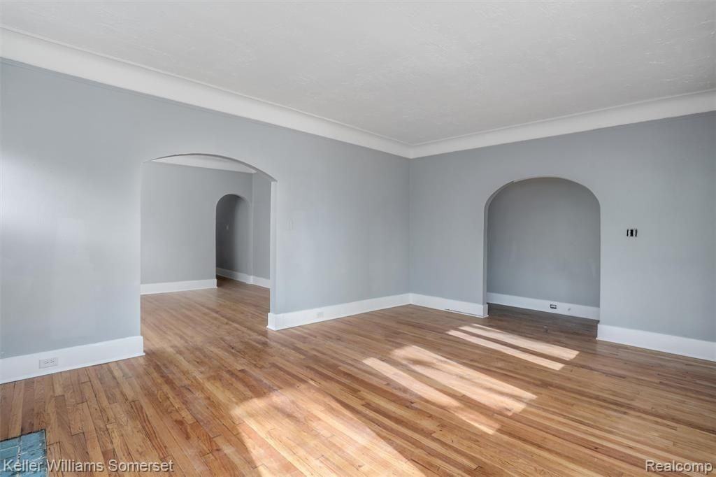 3322 Webb St - Photo 5 of 16