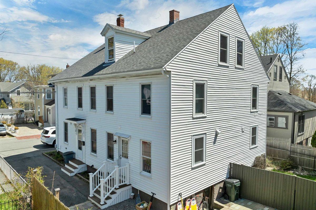 16 Chestnut St - Photo 2 of 31
