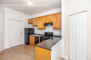 4613 N Ashland Ave - Photo 1 of 1