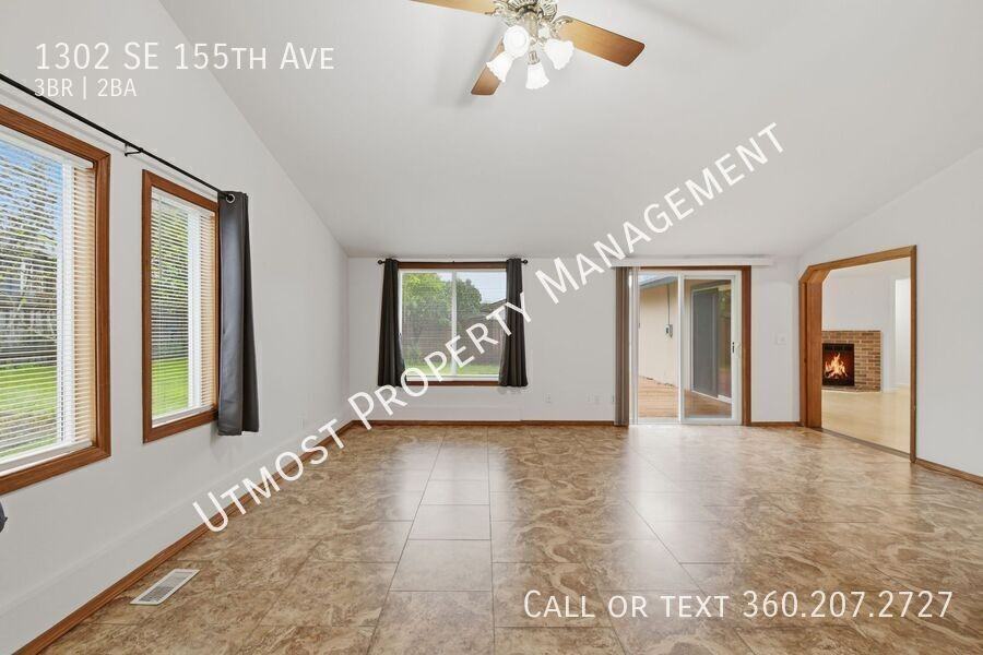 1302 Se 155th Ave - Photo 6 of 12