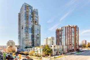 1445 Howe St - Photo 1 of 1