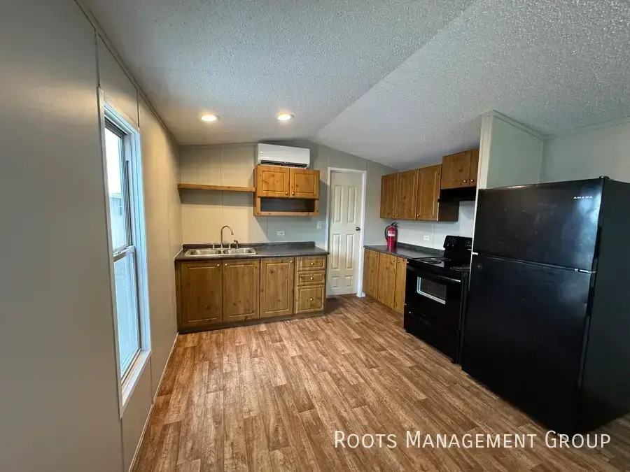 3707 E US Business 83, #39 #39 - Photo 3 of 19
