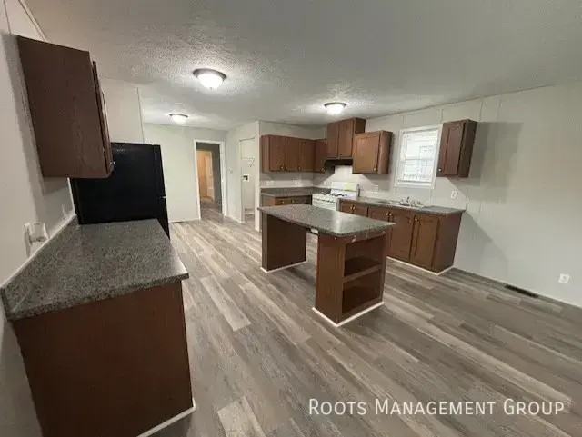 1105 W Mactavish Rd - Photo 7 of 21