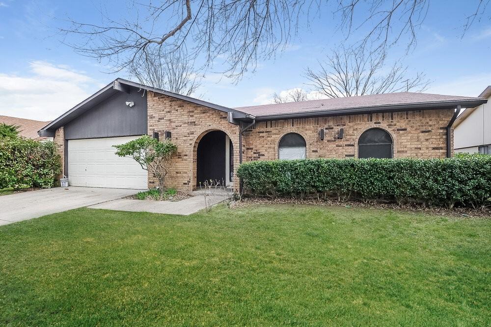 7609 Xavier Dr
