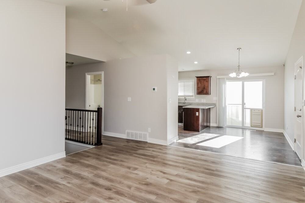 1681 E Tumwater Ln - Photo 7 of 20