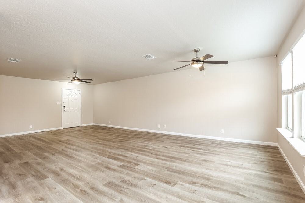 6323 Wild Flower Way - Photo 6 of 20