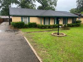 featured image of 902 Silver Falls Rd