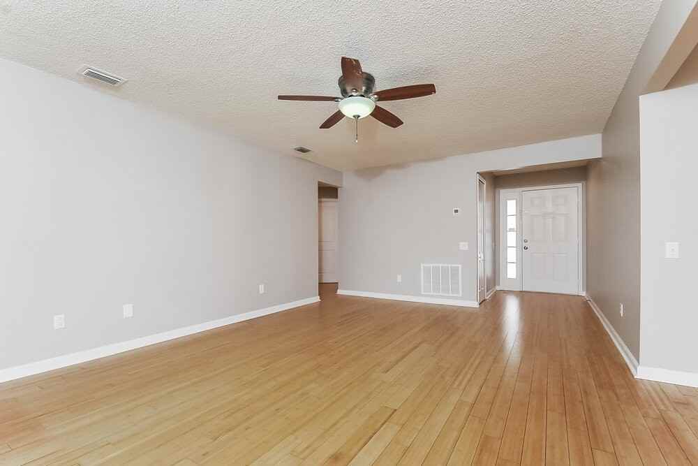 12420 Dawn Vista Dr - Photo 3 of 16