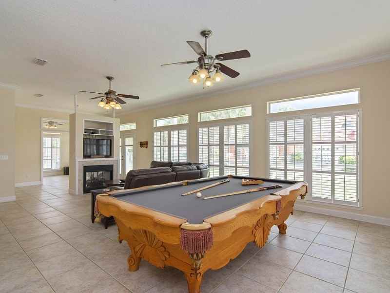 2396 Palm Harbor Dr - Photo 3 of 40