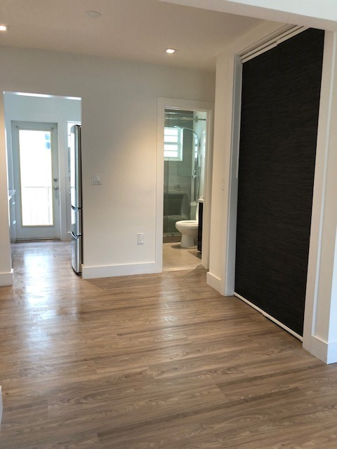 1228 Pennsylvania Ave - Photo 3 of 7