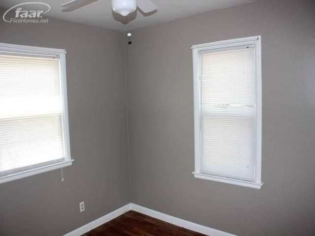 1418 Knight Ave - Photo 4 of 6