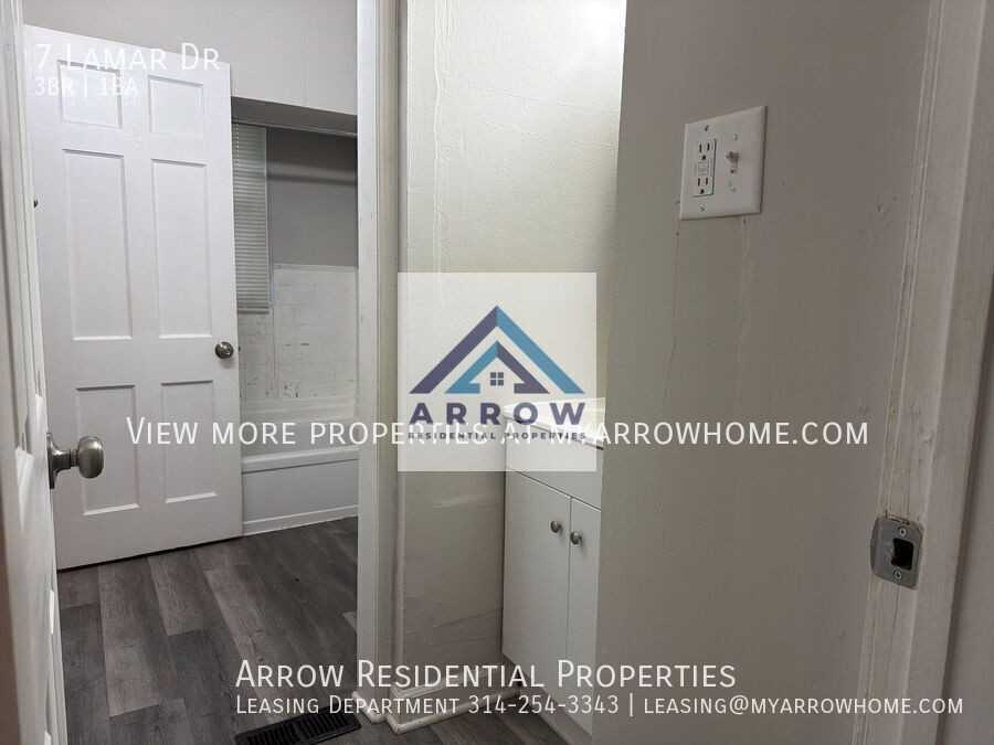 7 Lamar Dr - Photo 4 of 16