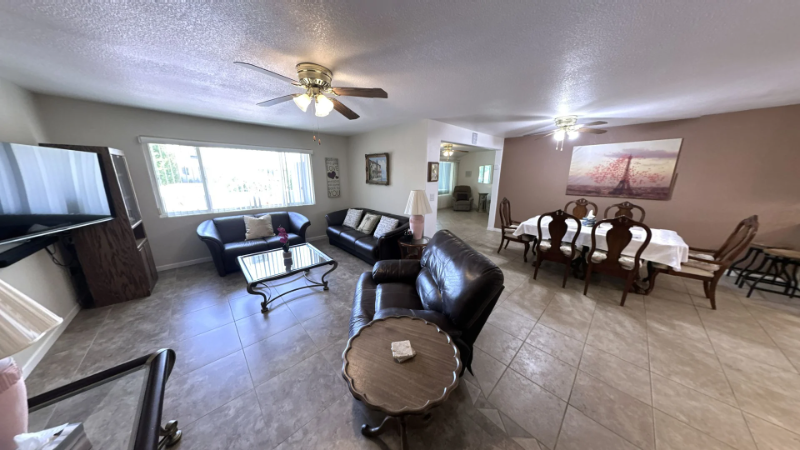 15607 N 105th Dr - Photo 3 of 41