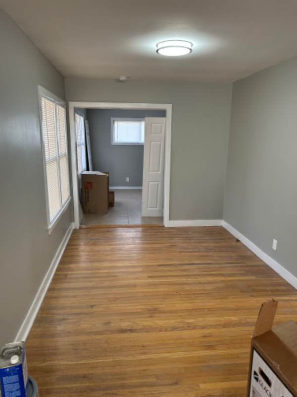 1803 W Avenue H - Photo 3 of 16