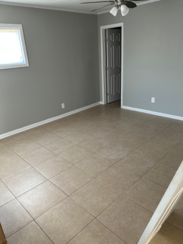 1803 W Avenue H - Photo 6 of 16