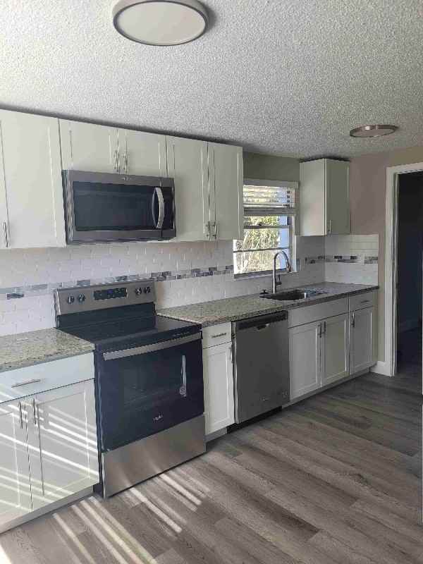 1665 134th Ave - Photo 3 of 18