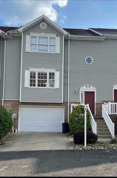 109 New Castle Dr - Photo 2 of 12