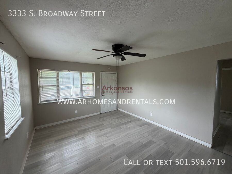 3333 Broadway St - Photo 2 of 8