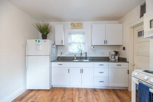 809 Maxwell Ave #C - Photo 1 of 1