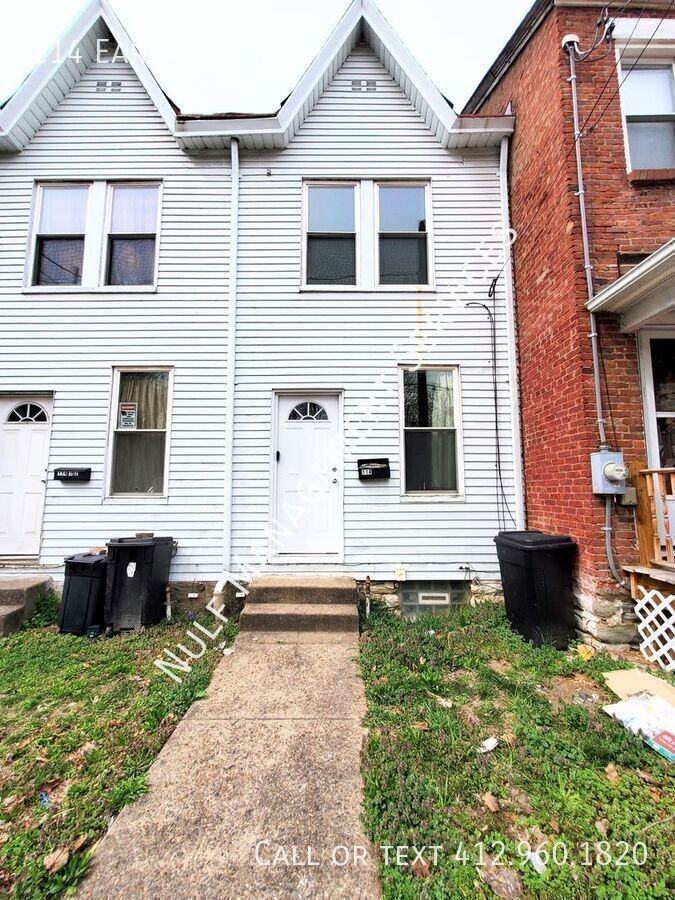 114 Earl St - Photo 2 of 6