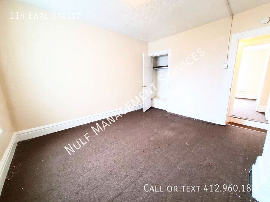 114 Earl St - Photo 6 of 6