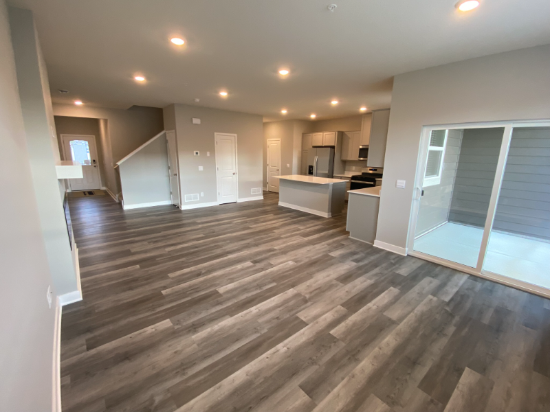 17079 Dysart Pl - Photo 6 of 25