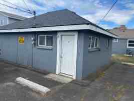 featured image of 1033 W Columbia Ave #B