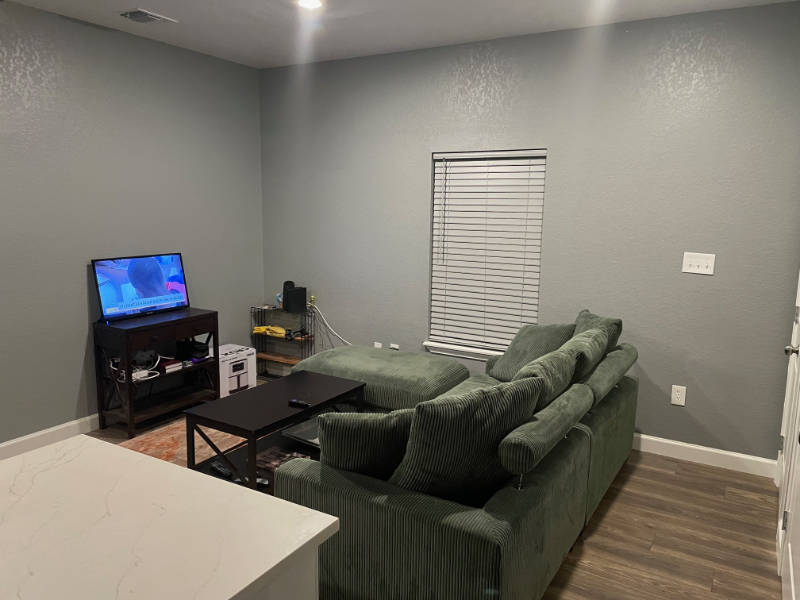 206 Roberts St #201 - Photo 2 of 12