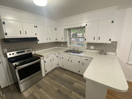 featured image of 298 Eastwood Dr
