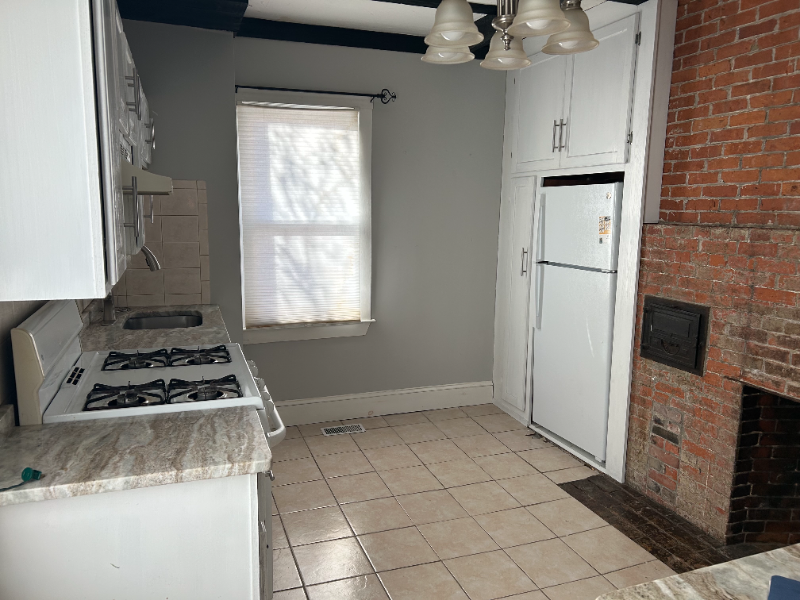 13 Bradford Rd #1D - Photo 2 of 11