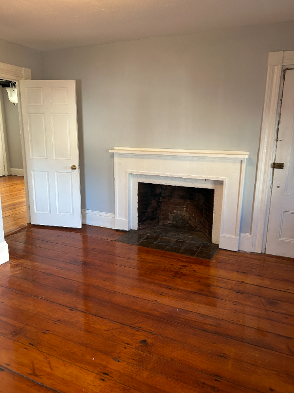 13 Bradford Rd #1D - Photo 4 of 11