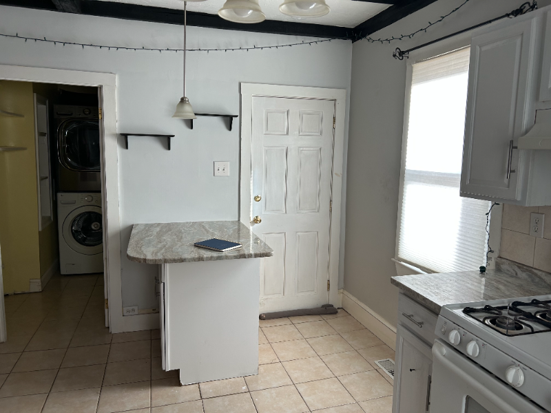 13 Bradford Rd #1D - Photo 7 of 11