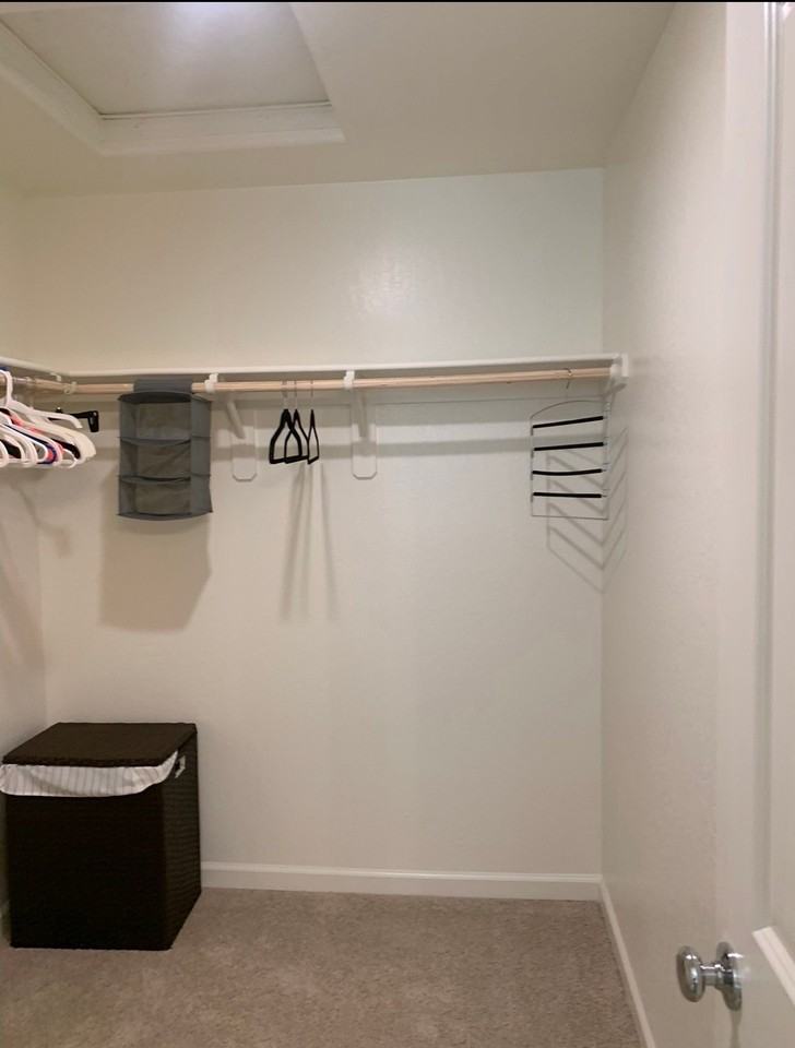 1380 Eagle Ridge Dr - Photo 6 of 11